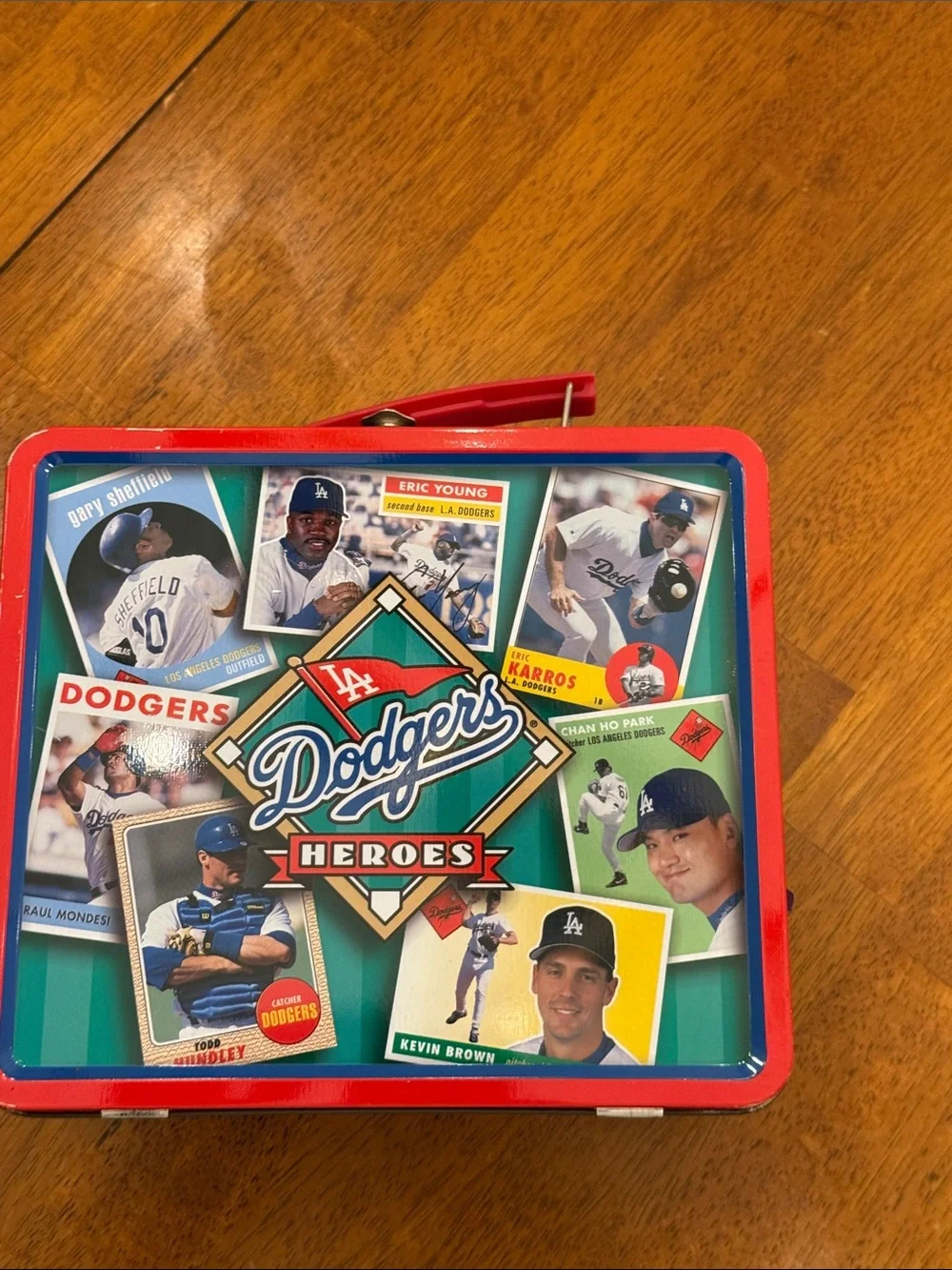 Los Angeles Dodgers Kids Tin Lunchbox - Red & Green 1999 new